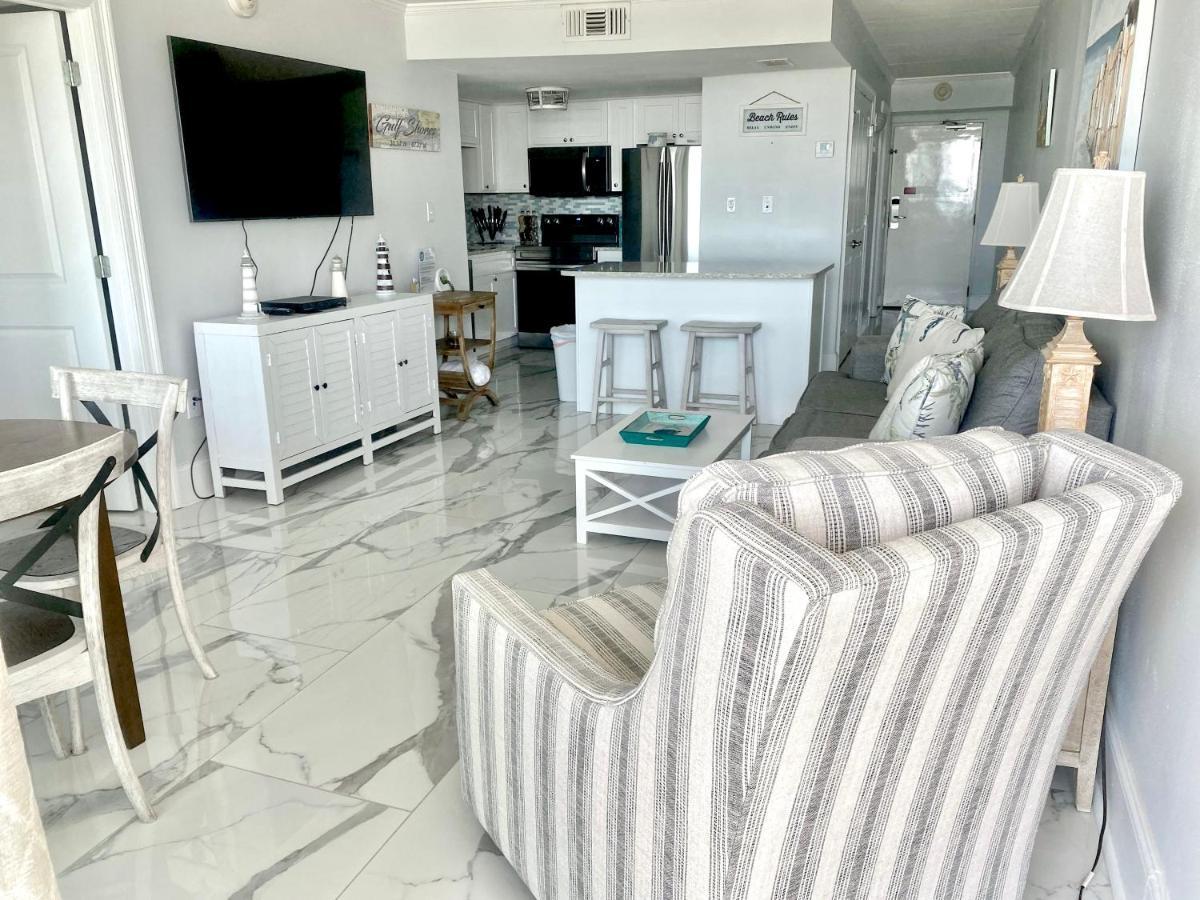 Island Winds East 202 By Albvr - Beautifully Renovated Beachfront Condo & Steps Away From Hangout & More! 海湾海岸 外观 照片